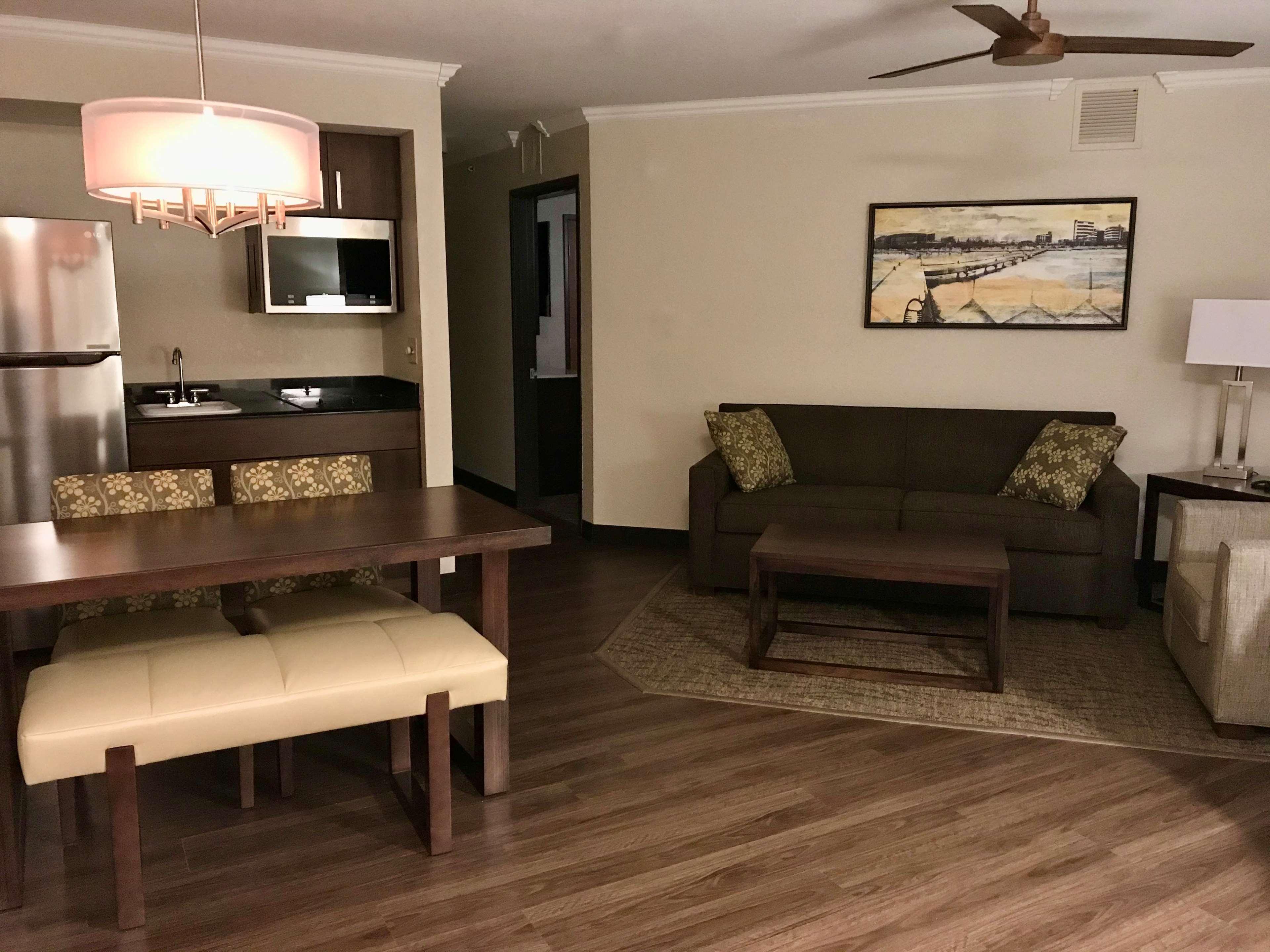 Best Western Premier Bridgewood Hotel Resort Neenah Exteriör bild