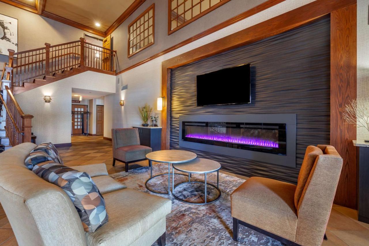 Best Western Premier Bridgewood Hotel Resort Neenah Exteriör bild
