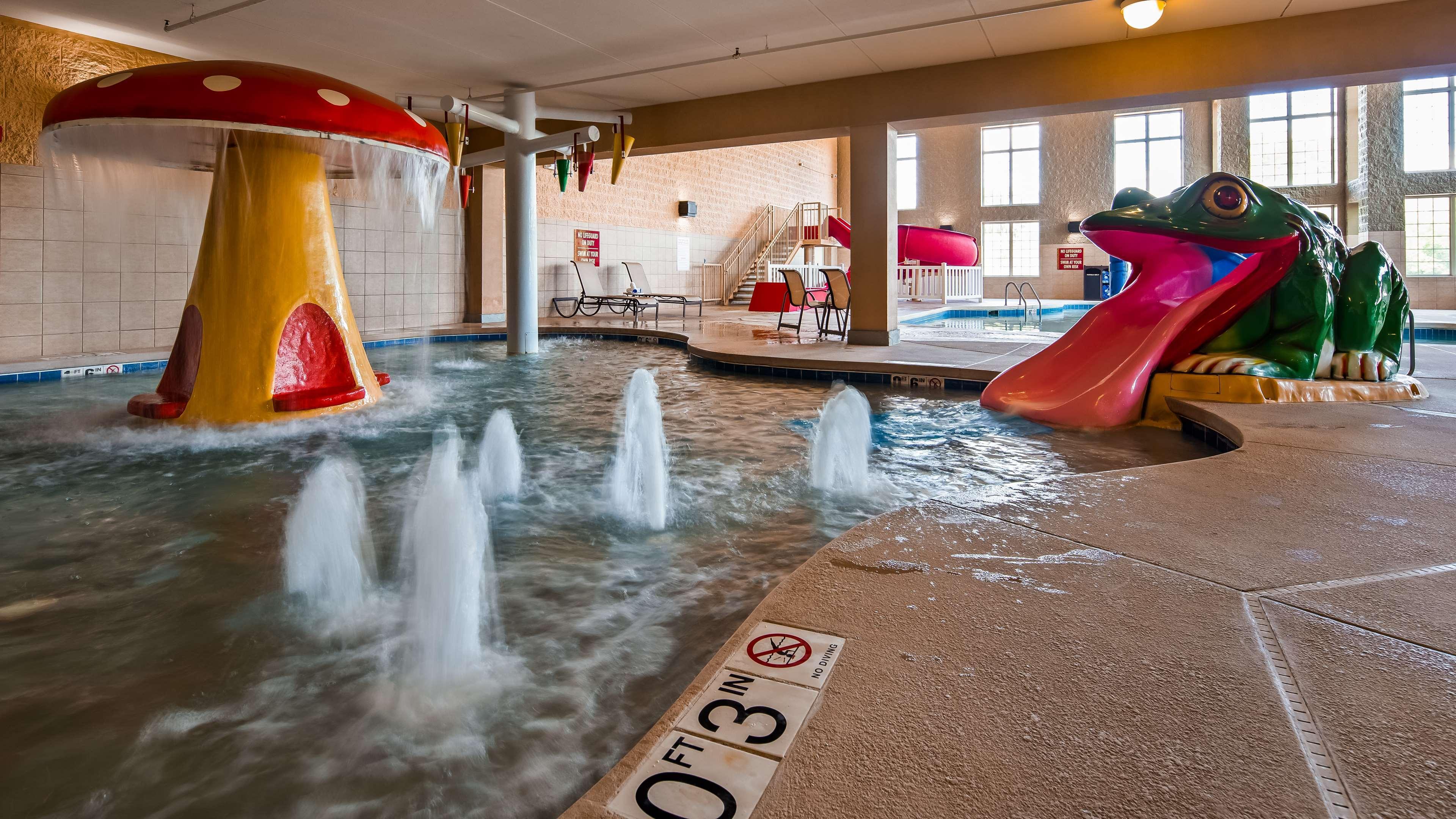Best Western Premier Bridgewood Hotel Resort Neenah Exteriör bild
