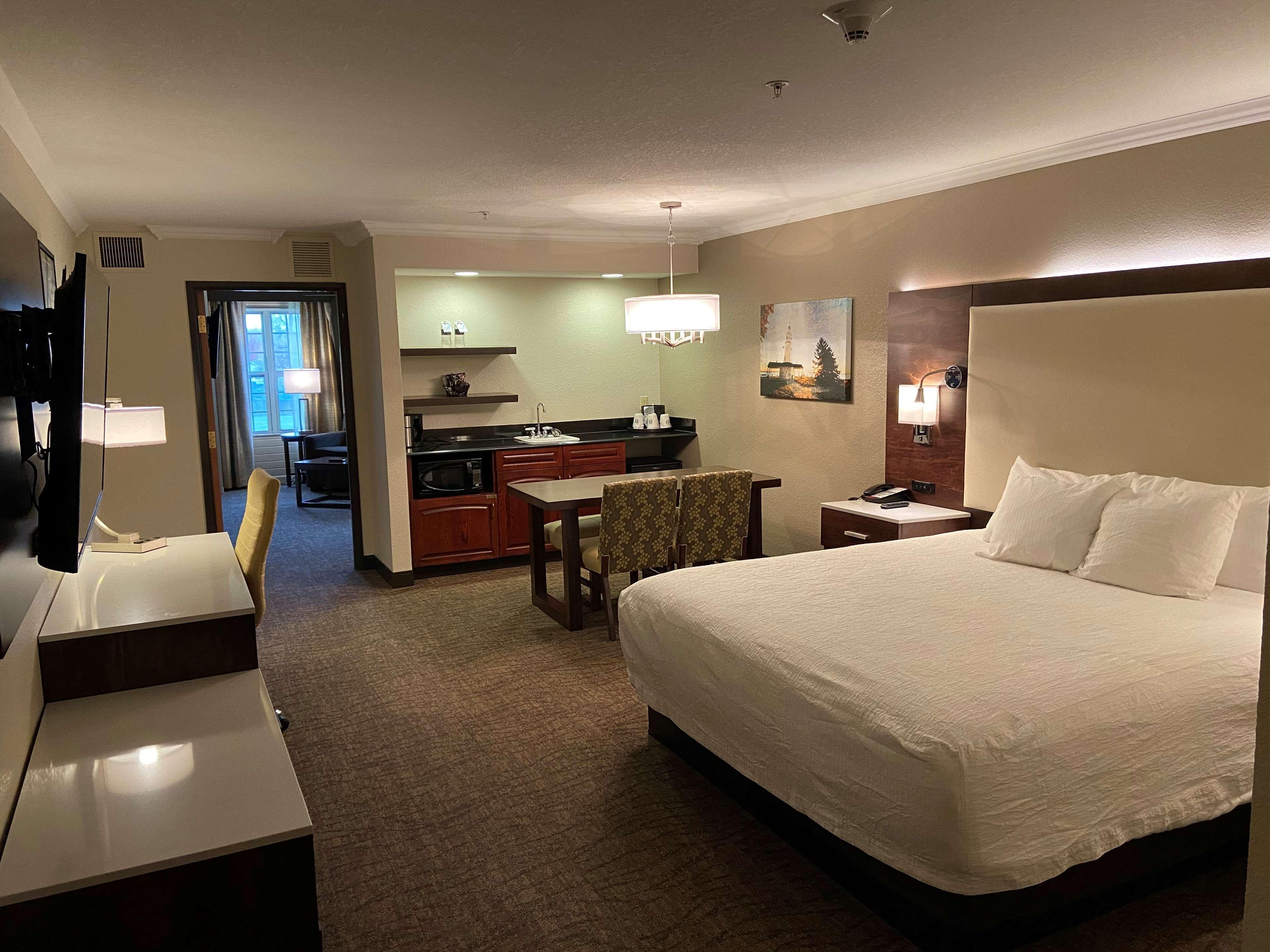 Best Western Premier Bridgewood Hotel Resort Neenah Exteriör bild