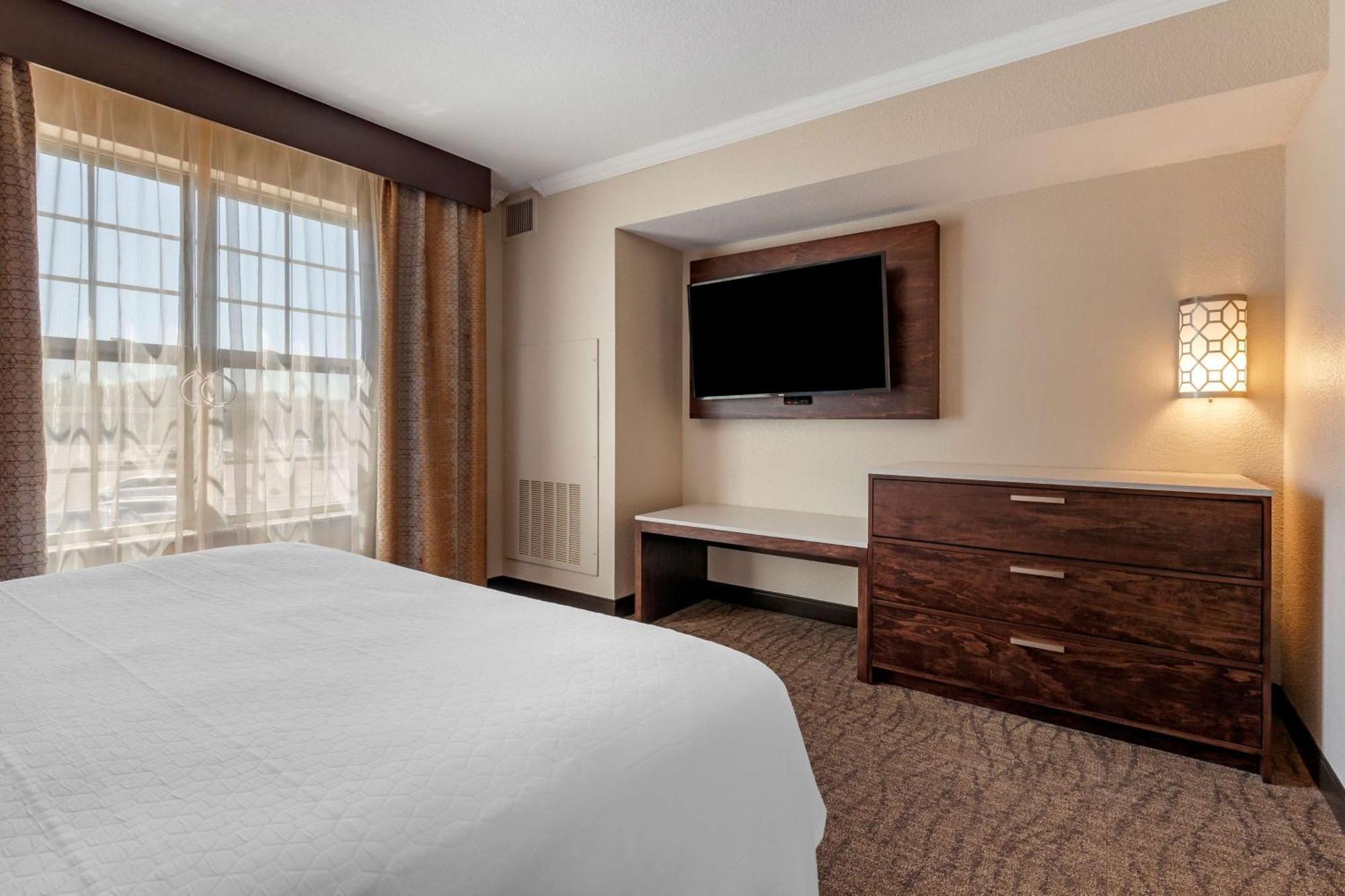 Best Western Premier Bridgewood Hotel Resort Neenah Exteriör bild