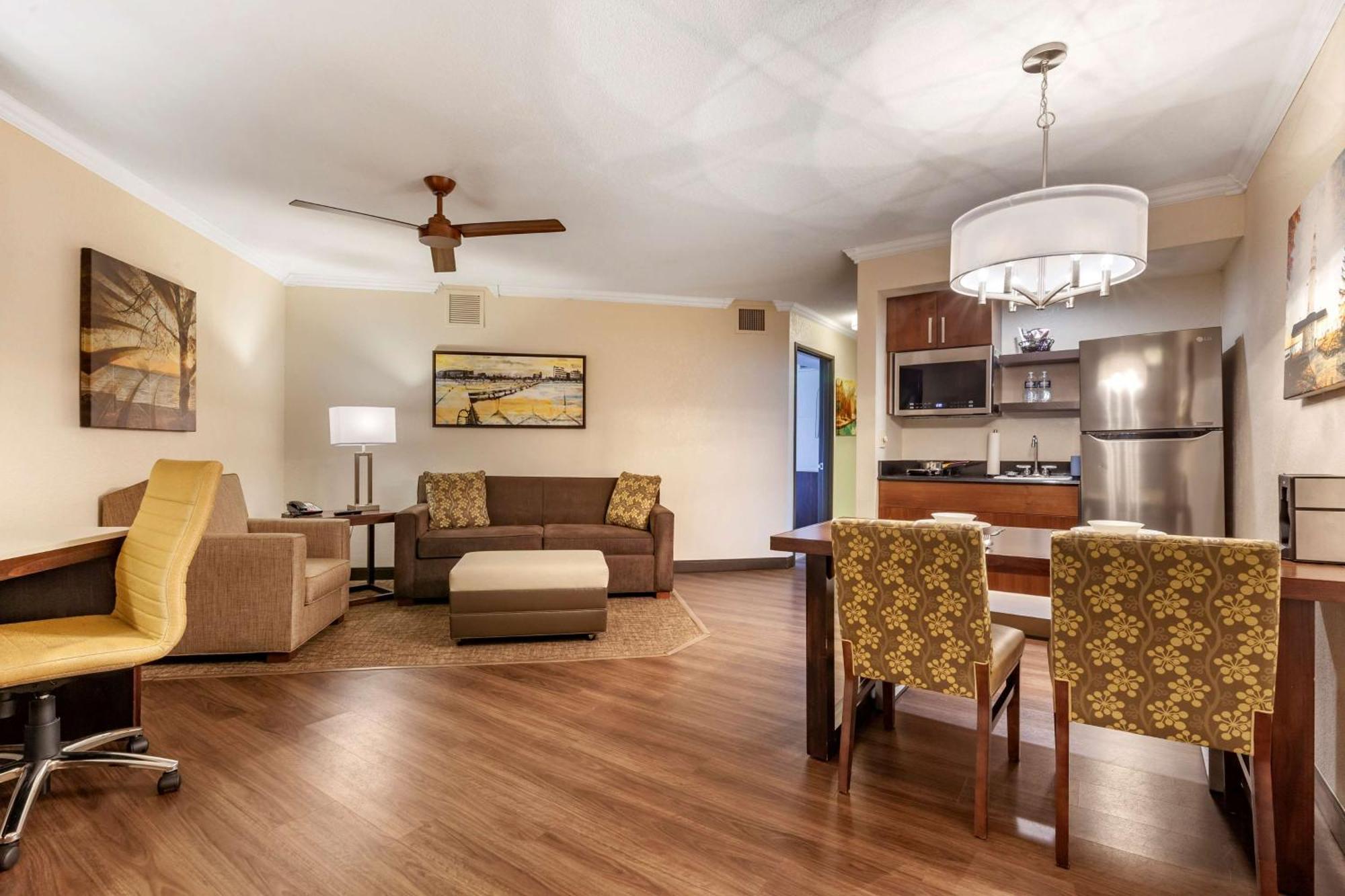 Best Western Premier Bridgewood Hotel Resort Neenah Exteriör bild
